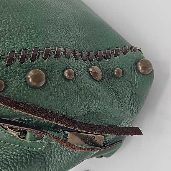 STS Ranchwear Forest Green Leather Purse with Concealed Carry Pocket - Picture 6 of 9